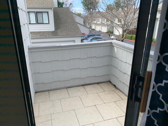 Foto del edificio - 2620 Sierra Village Ct