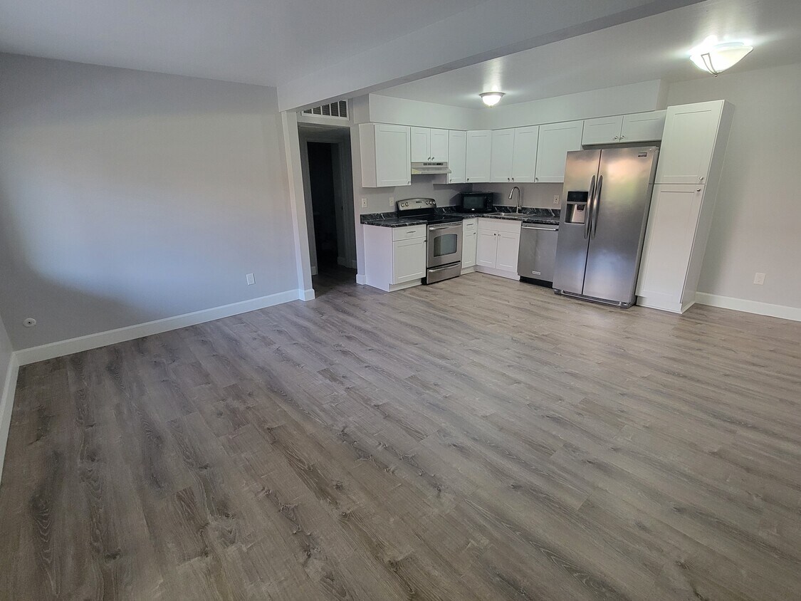 Living/Kitchen-brand new flooring and cabinets - 3663 S Sheridan Blvd