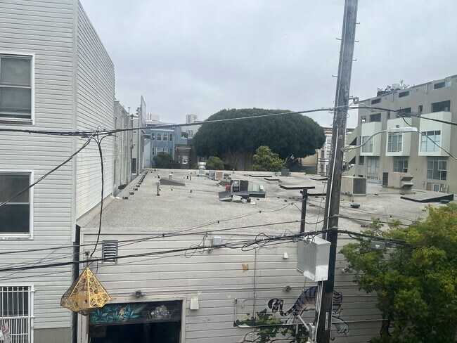 Foto del edificio - Great Hayes Valley Location and Plenty of ...