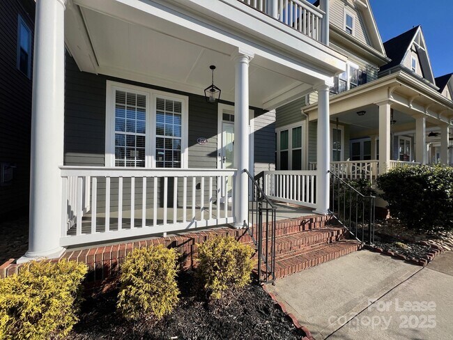 Foto del edificio - 272 Bridges Farm Rd