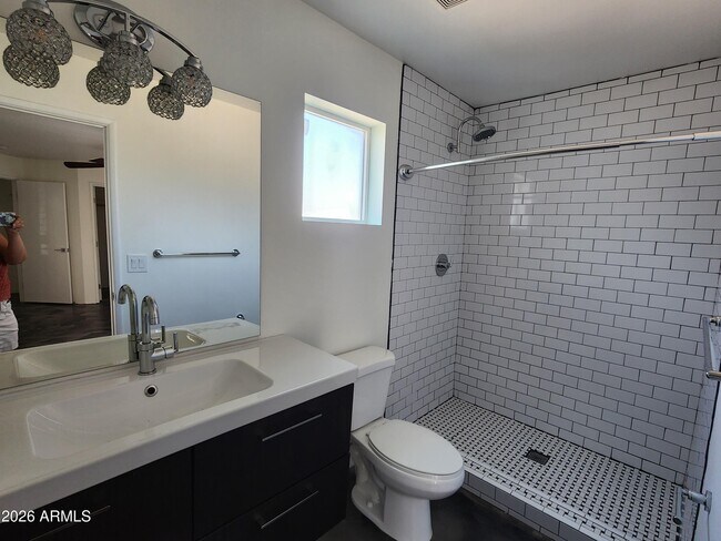 Foto del edificio - 3426 N 37th St