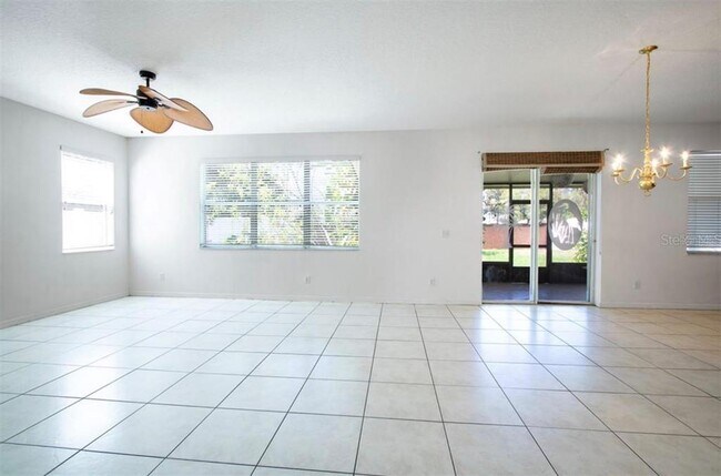 Foto del edificio - 1412 Blackwater Pond Dr