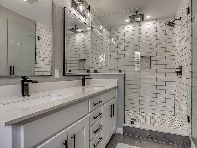 Foto del edificio - 3229 NW 62nd St