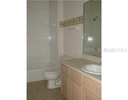 Foto del edificio - 639 Lake Clark Pl