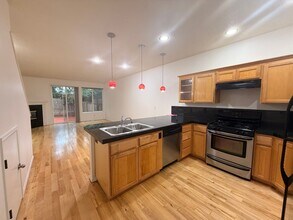 Building Photo - 0549-557 S Nevada St