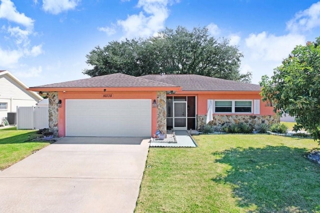 Building Photo - 16038 Tree Line Dr