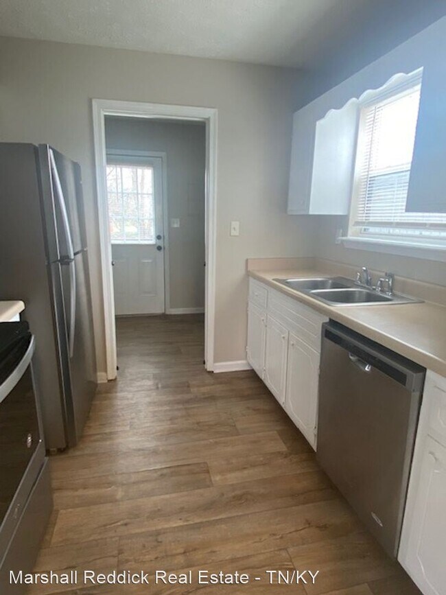 Building Photo - 3 br, 1.5 bath House - 221 New Gritton Ave