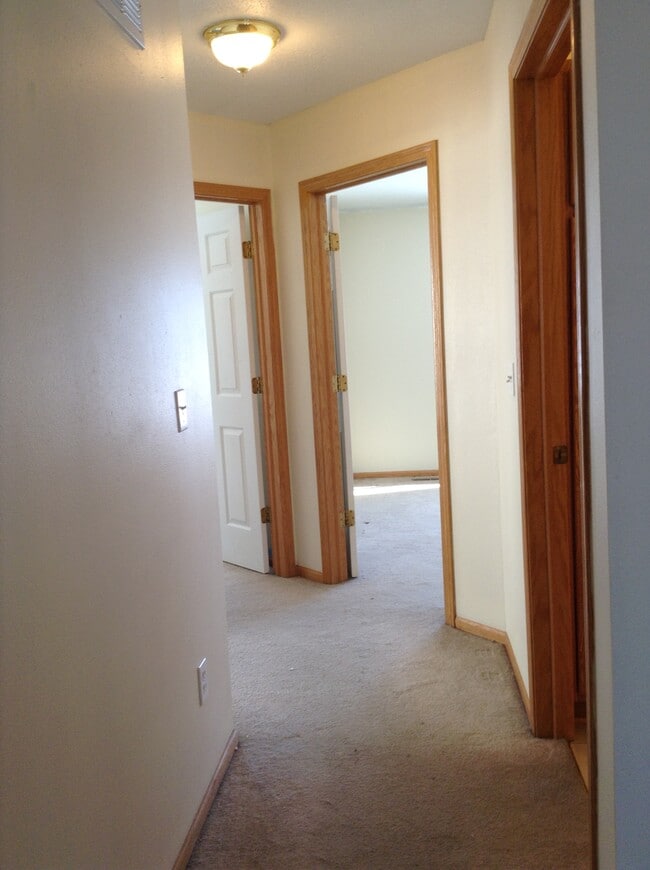 Building Photo - 2135 Copper Wynd Dr