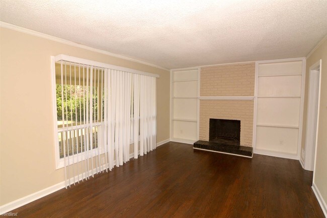 Building Photo - 3 br, 2 bath House - 2418 GREEN FORREST Dr