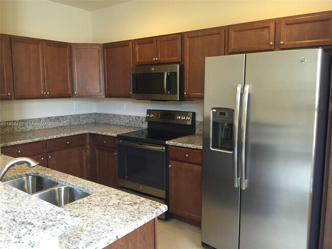 Foto del edificio - 17105 SW 96th St