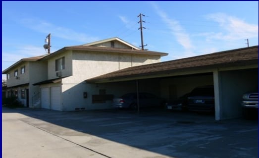 Building Photo - 16443 Woodruff Ave