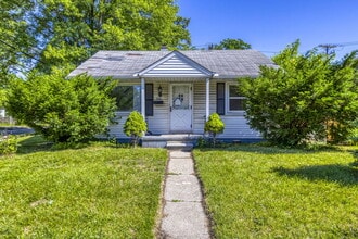 Building Photo - 266 W Goulson Ave