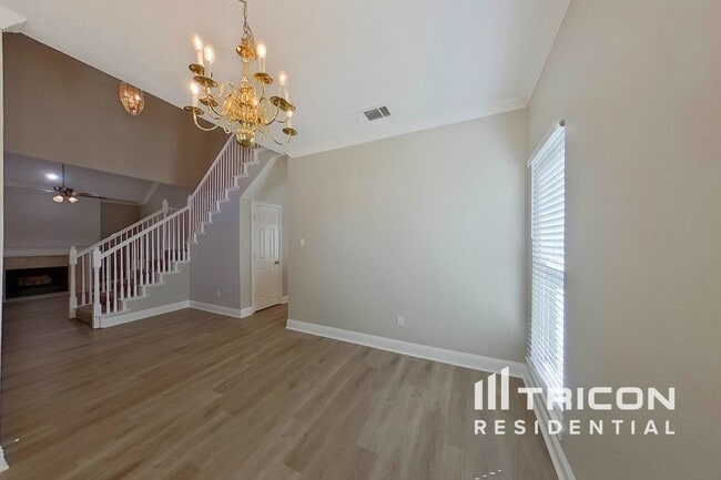 Building Photo - 2320 Shinnery Oak Dr