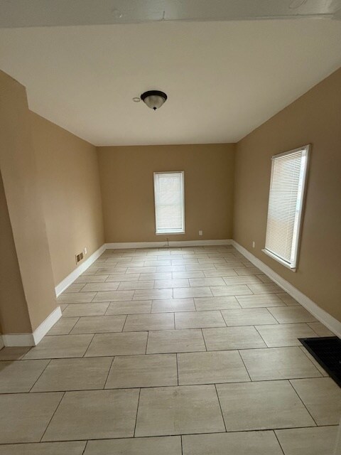 Foto del edificio - 5891 Vancourt St