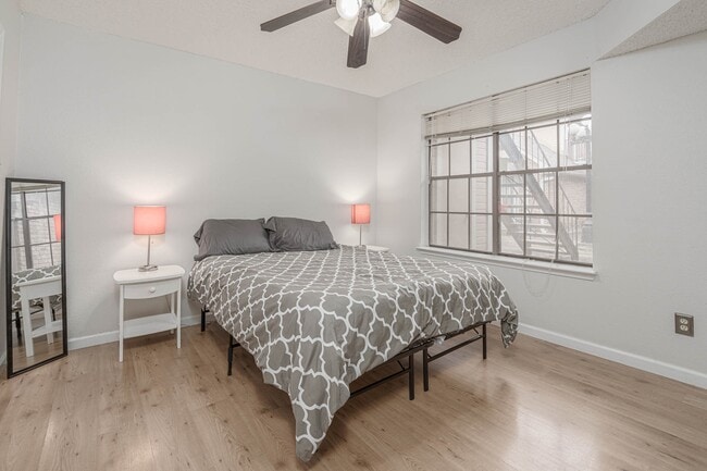 Foto del edificio - 2300 Old Spanish Trl