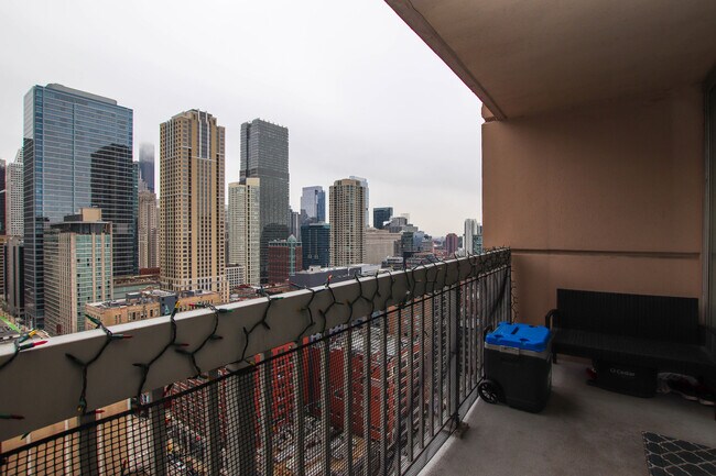 Foto del edificio - 545 N Dearborn St