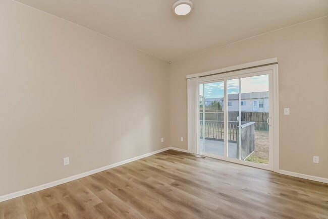 Foto del edificio - 826 Descendant Dr