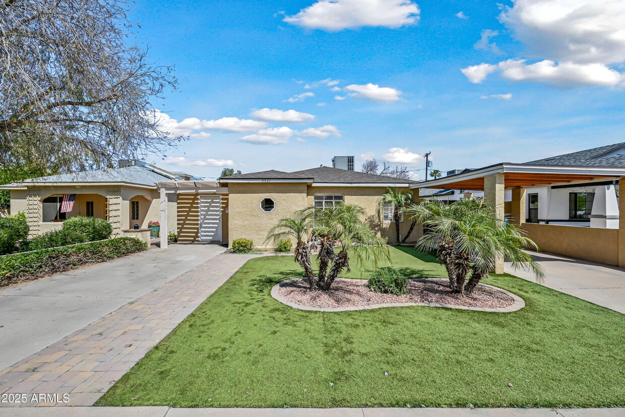 Foto principal - 2321 N 9th St