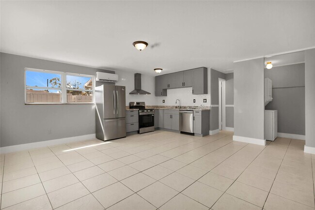 Foto del edificio - 249 SW 12th St