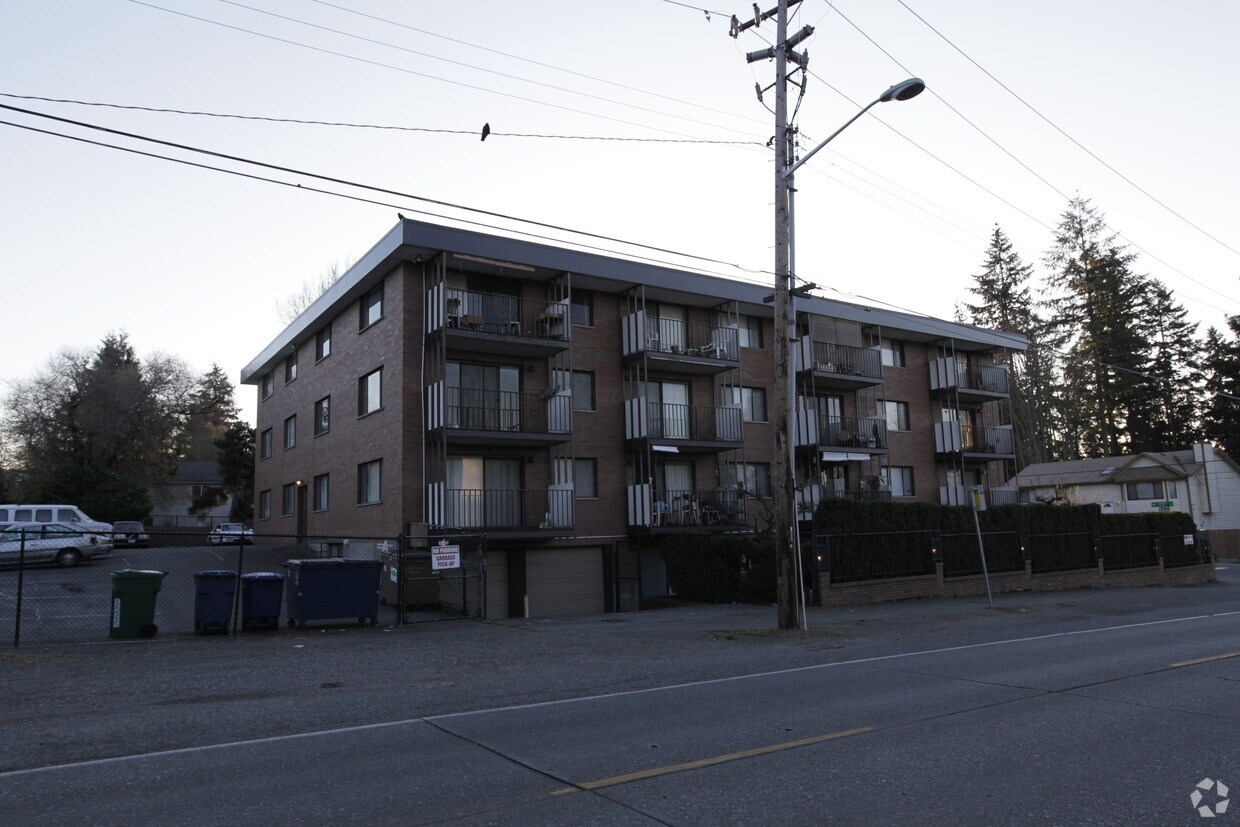 Foto del edificio - 11500 15th Ave NE