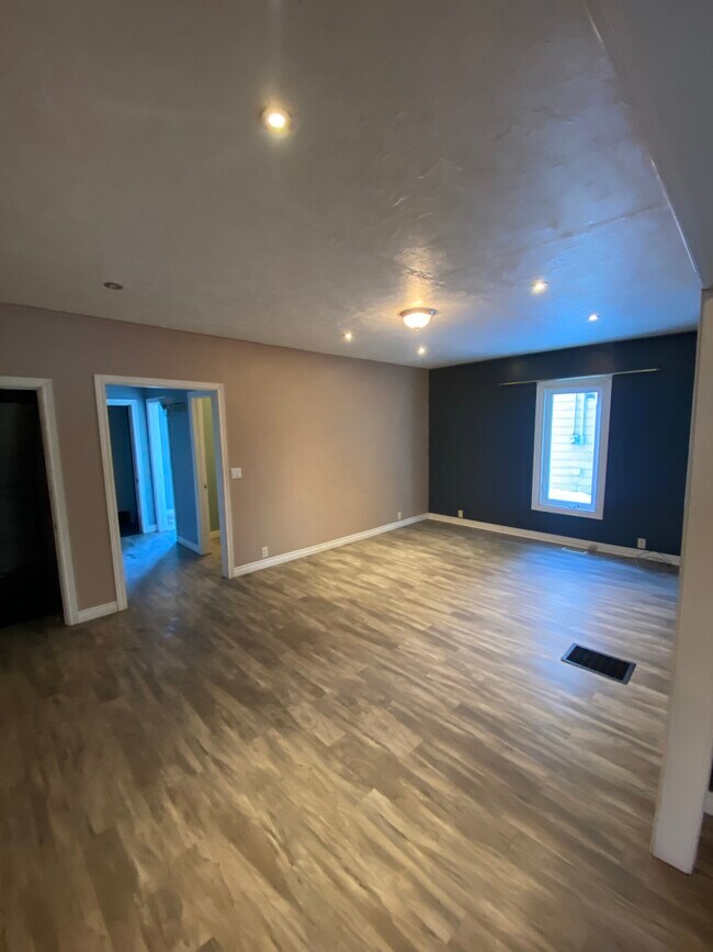 Photo du bâtiment - Main floor