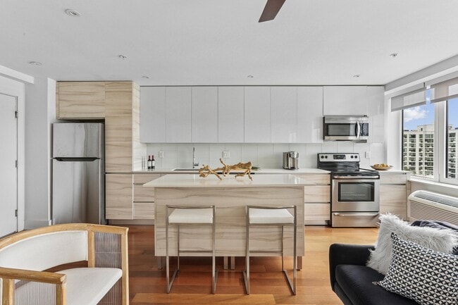 Photo - Presidential City Apartments
