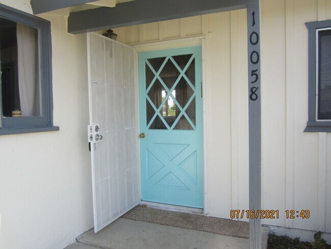 Building Photo - 3 br, 1 bath House - 10058 OVERTON AVE.