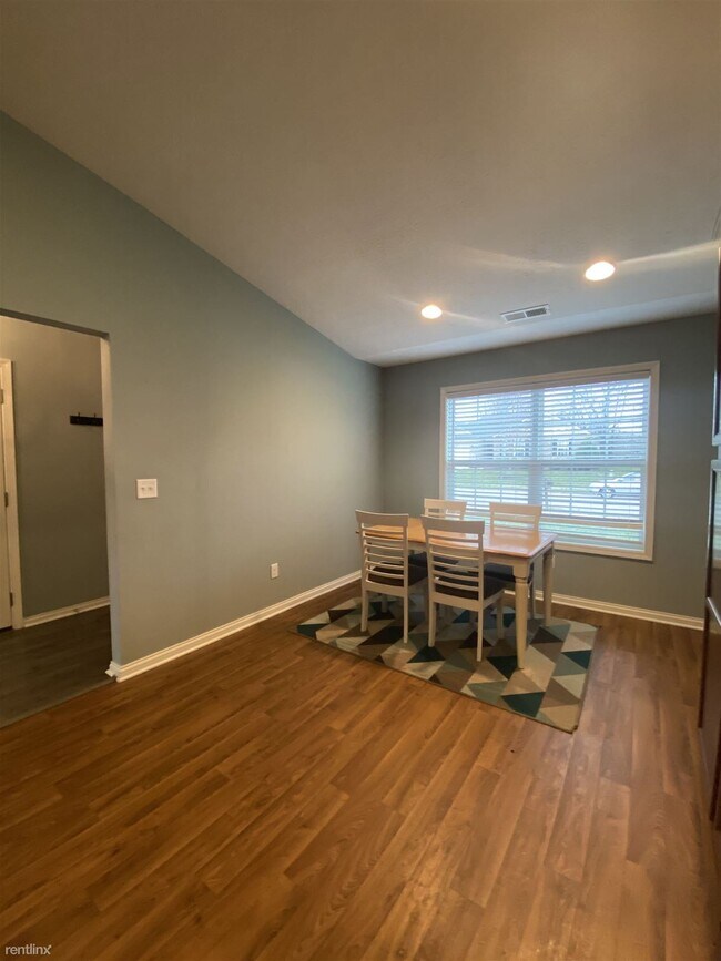 Building Photo - 3 br, 2 bath House - 1274 Chicory Way