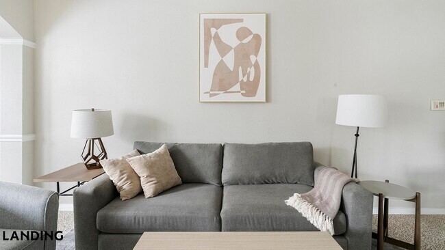 Foto del edificio - 2500 Woodland Park Dr