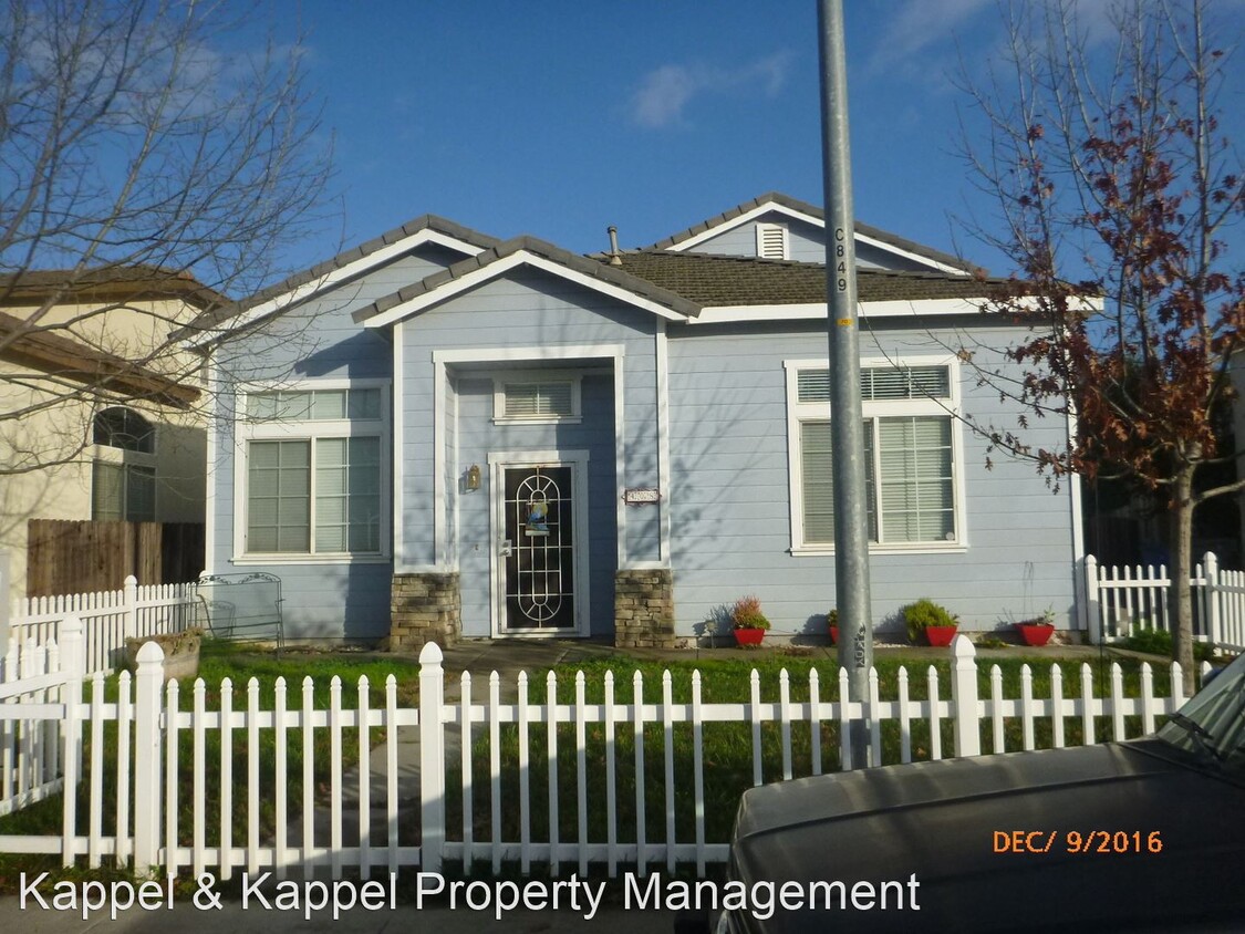 Primary Photo - 4 br, 2 bath House - 408 La Esperanza Drive