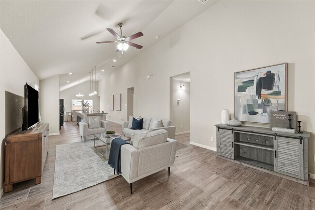 Building Photo - 7911 Tuscan Cypress Dr