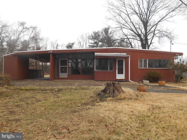 Building Photo - 332 Warwick Rd