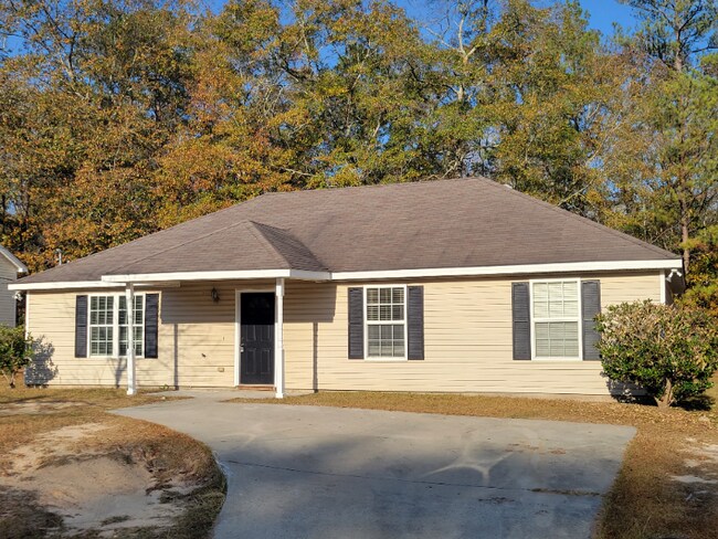 Building Photo - 3572 Confederate Dr