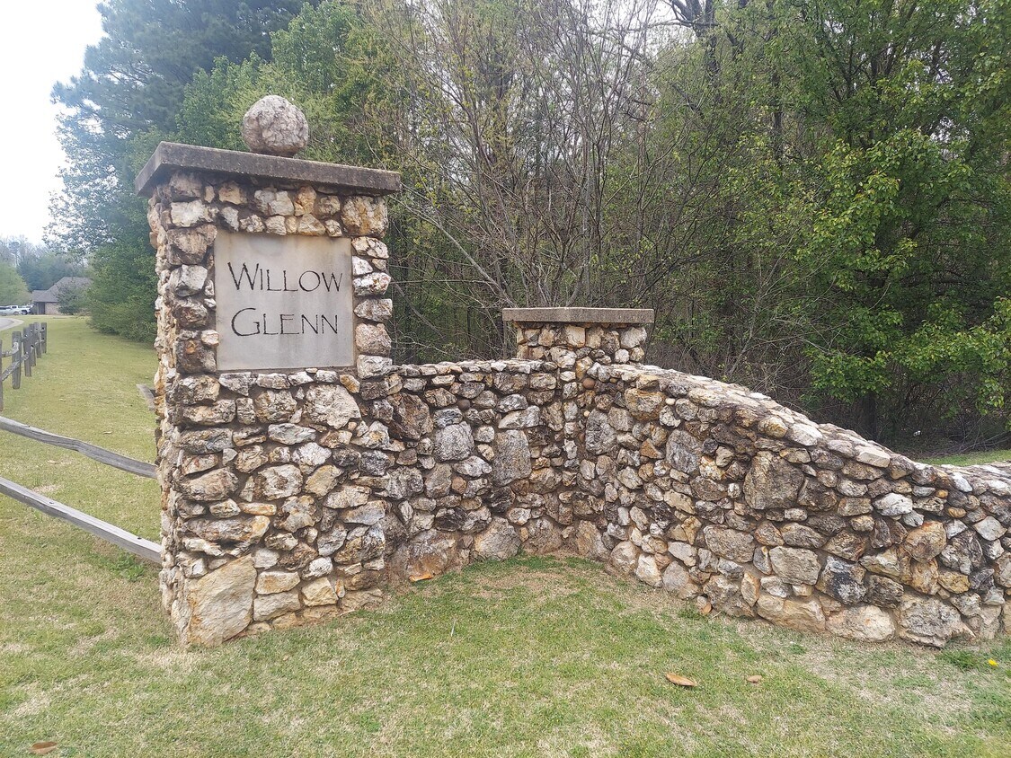 2208 Greendale Cir, Birmingham, AL 35215 House Rental in Birmingham