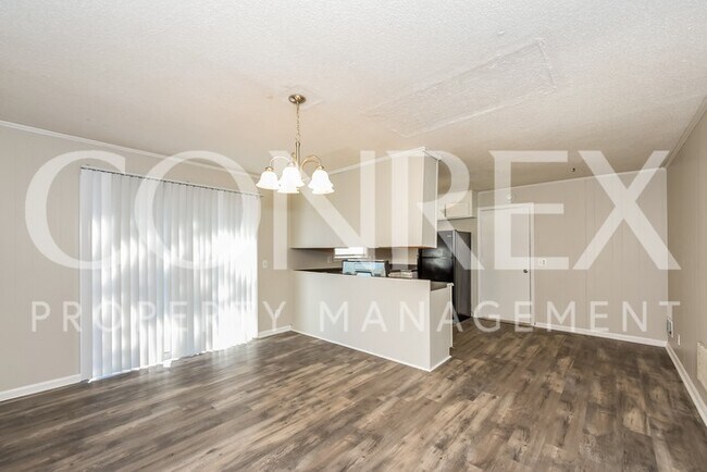 Building Photo - 3504 Traveler Ln