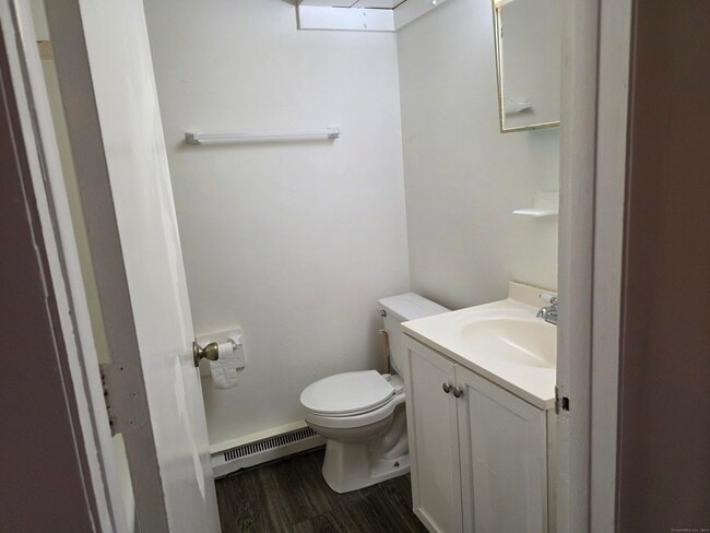 Building Photo - 26 Crandall Hill Rd