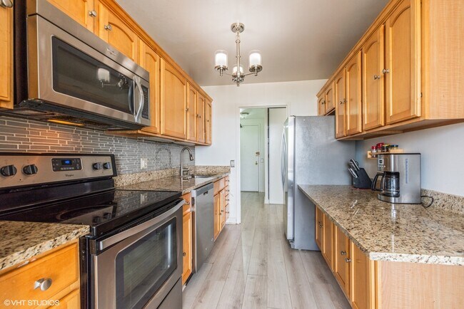 Foto del edificio - 5445 N Sheridan Rd