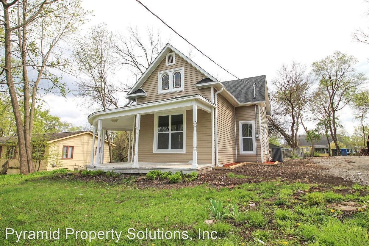 Primary Photo - 3 br, 2 bath House - 308 Park Ave