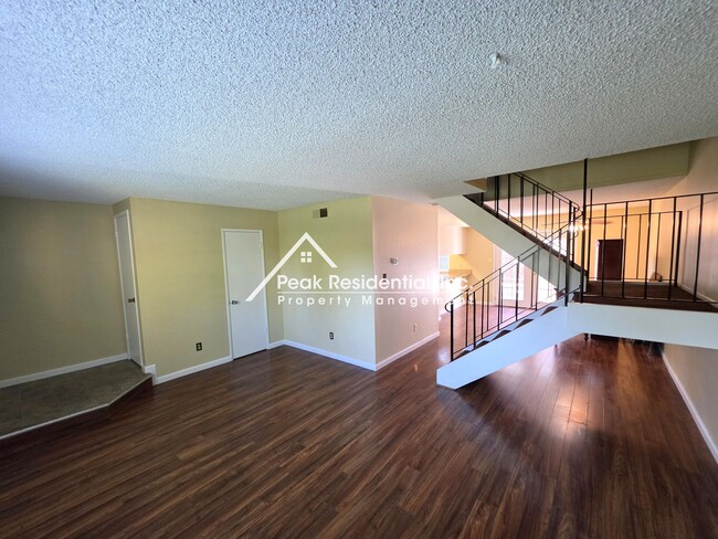 Building Photo - 6691 Greenback Ln