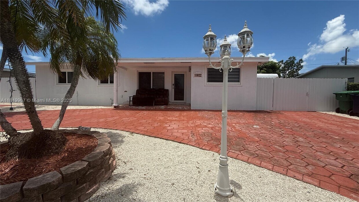 Foto principal - 11822 SW 185th Terrace