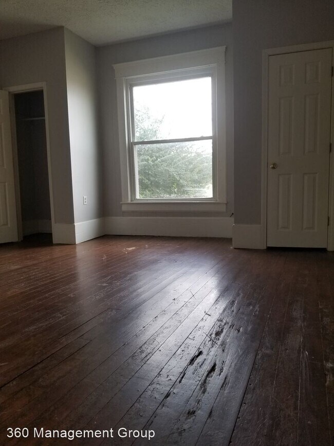 Building Photo - 5 br, 2 bath House - 148 W. Lexington Ave