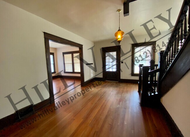 Foto del edificio - Three bedroom home