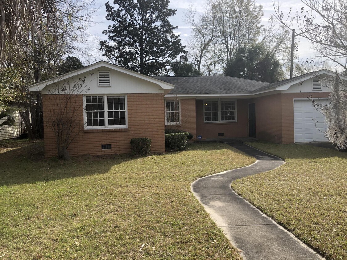 Foto principal - 3406 Hopkins St