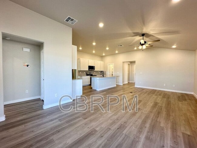 Building Photo - 2208 134th St