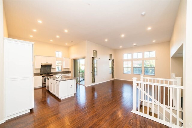 Building Photo - 84 Nature