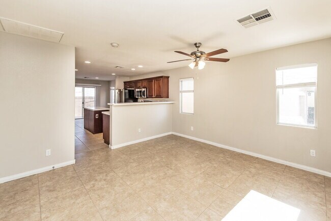 Foto del edificio - 9470 Diamond Bridge Ave