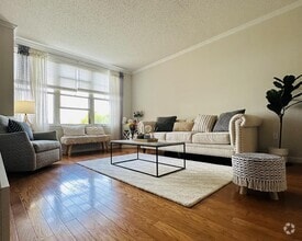 Building Photo - 300 Mamaroneck Ave