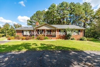 Building Photo - 660 Firehouse Rd