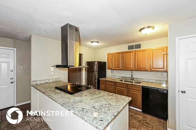 Foto del edificio - 3240 Chalmette Ct