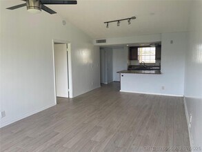 Building Photo - 6324 La Costa Dr